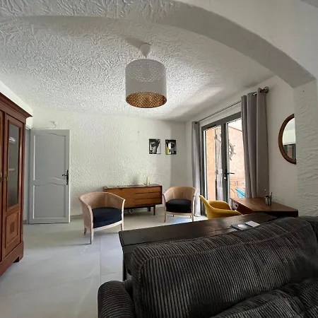 Cazat Rozat Holiday home